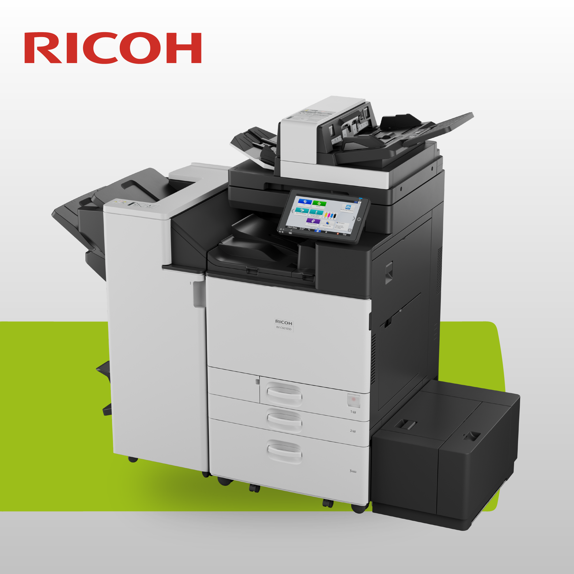 Sistema di stampa professionale Ricoh A3 a colori con finitore esterno, stazione di pinzatura e vassoio carta aggiuntivo.